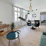 L'escale D'audry - Sur Cour Situe En Plein Coeur De Apartment *