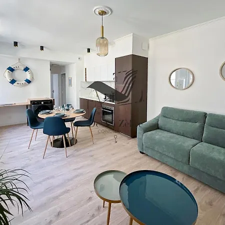 Appartement L'escale D'audry - Sur Cour Situe En Plein Coeur De Rochefort (Charente-Maritime)